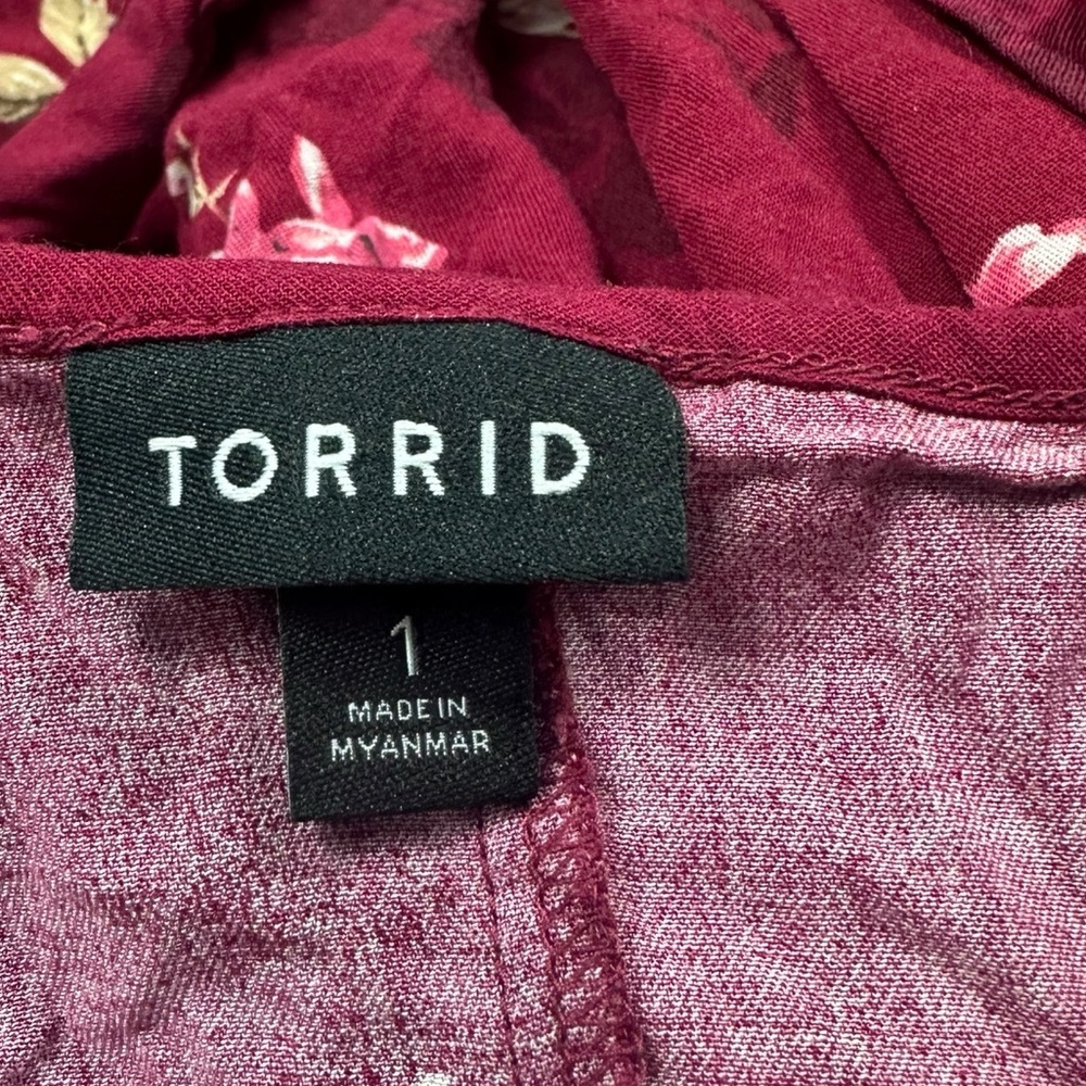 TORRID: Fit And Flare Stretch Challis Button-Front Tank -Size 1 / 1X - Picture 12 of 12